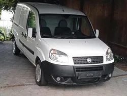 Weiß Gebraucht 2005 Fiat Doblò Van / Kleinbus | 1.900 € (Guter Preis)