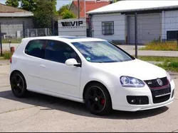 Weiß Gebraucht 2007 VW Golf V Edition Limousine | 12.980 €
