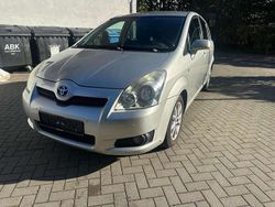 Silver metallic Gebraucht 2009 Toyota Corolla Verso Team Van / Kleinbus | 3.399 € (Fairer Preis)