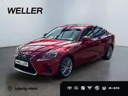 Rot Gebraucht 2021 Lexus IS300h Luxury Line Limousine | 33.490 € (Fairer Preis)