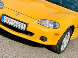 Gelb Gebraucht 2002 Mazda MX5 Cabrio | 8.690 € (Teuer)