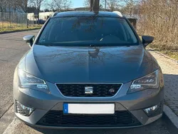 Grau Gebraucht 2014 Seat Leon ST 4Drive Kombi | 11.000 € (Fairer Preis)