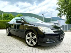 Schwarz Gebraucht 2009 Opel Astra Cabriolet Cabrio | 2.990 € (Guter Preis)
