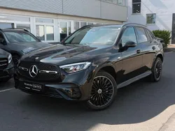Metalliclack obsidianschwarz Gebraucht 2025 Mercedes GLC300e AMG SUV | 63.510 € (Guter Preis)