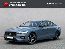 Grau Gebraucht 2024 Volvo S60 Ultimate Limousine | 38.926 € (Fairer Preis)