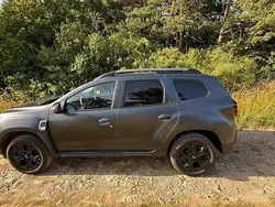 Grau Gebraucht 2024 Dacia Duster SUV | 24.500 € (Fairer Preis)
