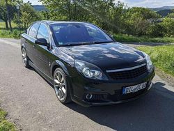 Schwarz Gebraucht 2005 Opel Vectra OPC Limousine | 4.400 € (Fairer Preis)
