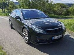 Schwarz Gebraucht 2005 Opel Vectra OPC Limousine | 4.400 € (Fairer Preis)