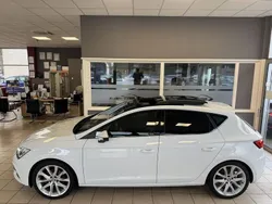 Weiß Gebraucht 2017 Seat Leon FR Limousine | 13.990 € (Fairer Preis)