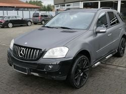 Schwarz Gebraucht 2006 Mercedes ML350 SUV | 6.990 € (Superpreis)