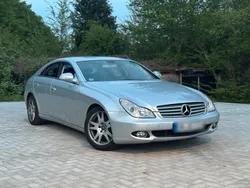 Silber Gebraucht 2005 Mercedes CLS350 Limousine | 4.500 € (Etwas zu teuer)