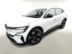 Eisweiß Gebraucht 2022 Renault Mégane Equilibre | 22.725 € (Fairer Preis)