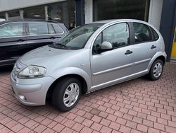 Silber Gebraucht 2005 Citroën C3 Style Kleinwagen | 2.190 € (Fairer Preis)