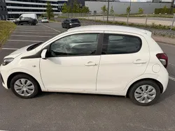Weiß Gebraucht 2016 Peugeot 108 Active Kleinwagen | 5.750 € (Fairer Preis)