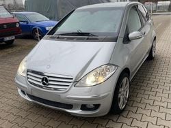 Silber Gebraucht 2005 Mercedes A170 Elegance Kleinwagen | 2.000 € (Guter Preis)