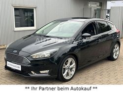 Schwarz Gebraucht 2016 Ford Focus Titanium Limousine | 7.790 € (Fairer Preis)