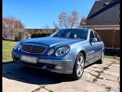 Blau Gebraucht 2003 Mercedes E200 Limousine | 5.750 € (Etwas zu teuer)