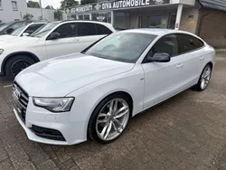 Grau Gebraucht 2016 Audi A5 Sportback S-Line Limousine | 22.750 € (Fairer Preis)