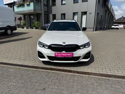 Weiß Gebraucht 2022 BMW 320 M Sport Kombi | 33.990 € (Fairer Preis)