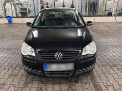 Schwarz Gebraucht 2005 VW Polo Basis Limousine | 2.200 € (Teuer)