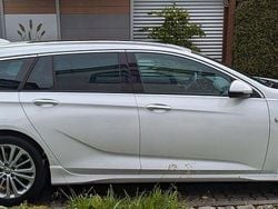 Weiß Gebraucht 2018 Opel Insignia Kombi | 15.990 € (Guter Preis)