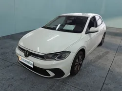 Weiß Gebraucht 2024 VW Polo Move Limousine | 21.050 € (Guter Preis)