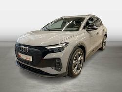 Grau (kieselgrau) Gebraucht 2025 Audi Q4 e-tron Ambiente SUV | 44.920 € (Teuer)
