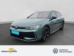 Grün Gebraucht 2025 VW Passat R-line Kombi | 44.870 € (Superpreis)