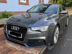 Grau Gebraucht 2015 Audi A5 Sportback S-Line Kleinwagen | 14.400 € (Guter Preis)