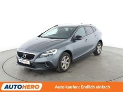 Grau Gebraucht 2017 Volvo V40 CC Plus Kombi | 17.310 € (Fairer Preis)