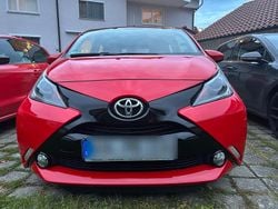 Rot Gebraucht 2016 Toyota Aygo Kleinwagen | 8.100 € (Guter Preis)