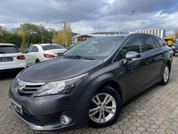 Grau Gebraucht 2012 Toyota Avensis Comfort Kombi | 7.490 € (Fairer Preis)