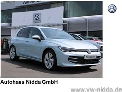 Blau Neu 2025 VW Golf VIII Limousine | 27.554 € (Fairer Preis)