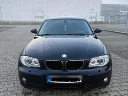 Blau Gebraucht 2006 BMW 116 Kleinwagen | 3.800 €