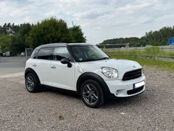 Weiß Gebraucht 2015 Mini One Countryman SUV | 7.500 € (Guter Preis)