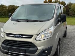 Schwarz Gebraucht 2017 Ford Transit Custom Van / Kleinbus | 17.500 €