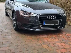 Grau Gebraucht 2011 Audi A6 Basis Kombi | 9.399 € (Guter Preis)