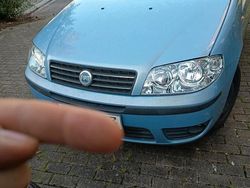Blau Gebraucht 2005 Fiat Punto Kleinwagen | 1.550 € (Fairer Preis)