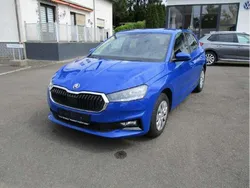 Energyblau Gebraucht 2023 Skoda Fabia Ambition Limousine | 19.450 € (Guter Preis)
