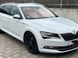 Weiß Gebraucht 2017 Skoda Superb LAURIN & KLEMENT Kombi | 20.500 € (Etwas zu teuer)