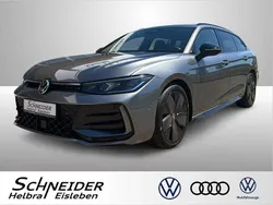 Diabasgrau (metallic) Gebraucht 2024 VW Passat R-line Kombi | 48.560 €