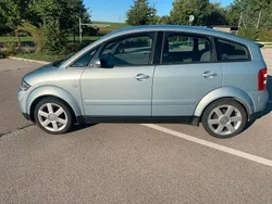 Blau Gebraucht 2001 Audi A2 Kleinwagen | 3.690 € (Fairer Preis)