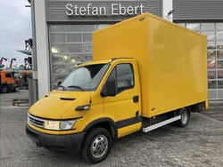 Gelb Gebraucht 2006 Iveco Daily | 5.890 €