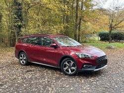 Rot Gebraucht 2020 Ford Focus Active Kombi | 17.900 € (Fairer Preis)