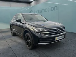 Schwarz Gebraucht 2024 VW Touareg SUV | 88.090 €