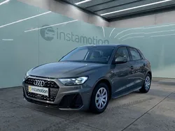 Grau Gebraucht 2024 Audi A1 Sportback S-Line Kleinwagen | 25.490 € (Superpreis)