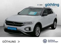 Pure white Gebraucht 2024 VW T-Roc Style SUV | 27.777 € (Guter Preis)