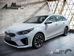Deluxeweiss met. Gebraucht 2020 Kia Ceed Sportswagon Spirit Kombi | 22.290 € (Teuer)