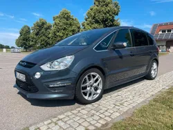 Grau Gebraucht 2013 Ford S-MAX Titanium Van / Kleinbus | 13.500 € (Teuer)