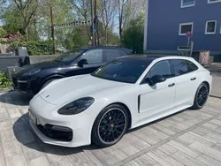 Weiß Gebraucht 2018 Porsche Panamera 4S Sport Turismo Limousine | 54.999 € (Teuer)
